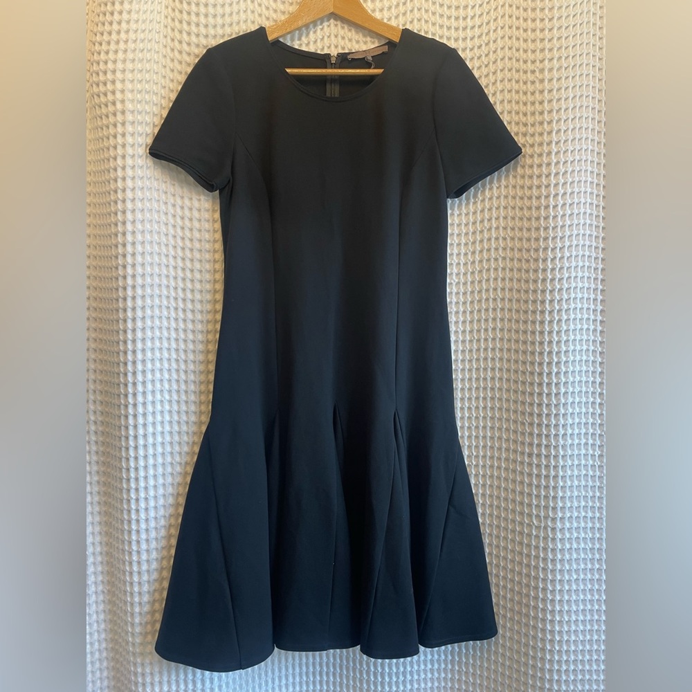 Halston Heritage Sz6 Classic / Elegant Blk Dress Substantial Fabric w/give MINT!